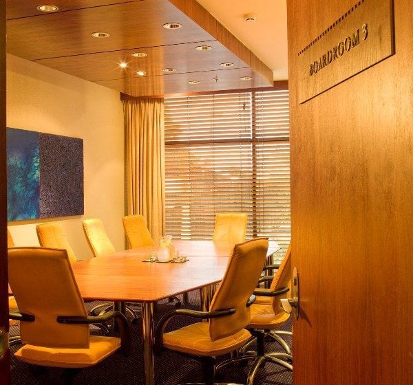 Amora Hotel Wellington 2