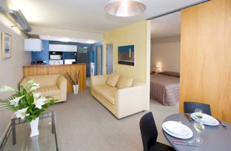 Hotel Stay at St Pauls 5