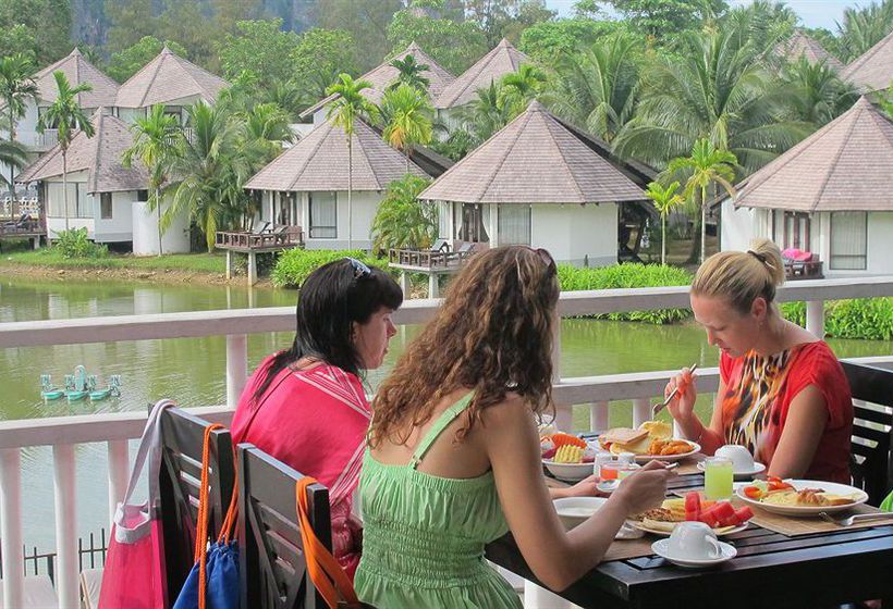 Peace Laguna Resort 6