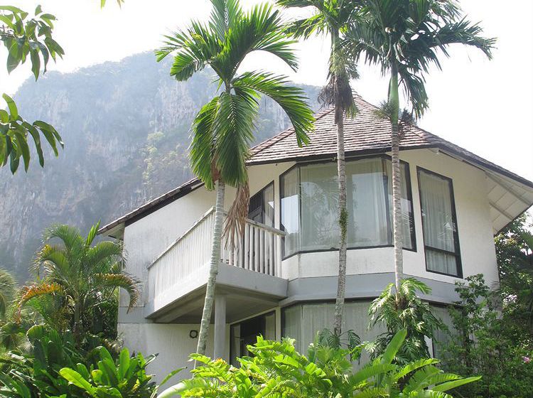 Peace Laguna Resort 9