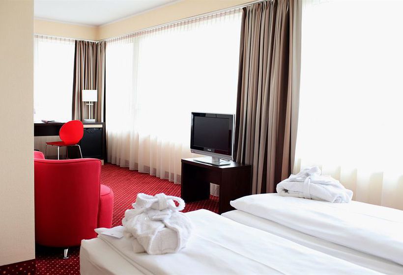 Hotel Azimut Berlin City South 1