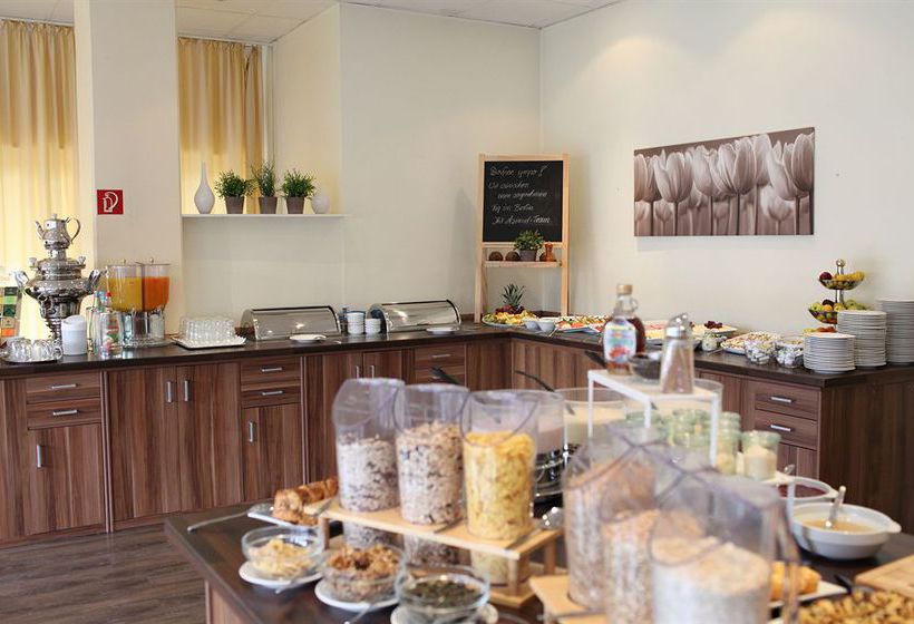 Hotel Azimut Berlin City South 14