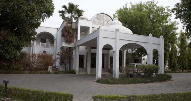 Hotel Usha Bundela Khajuraho