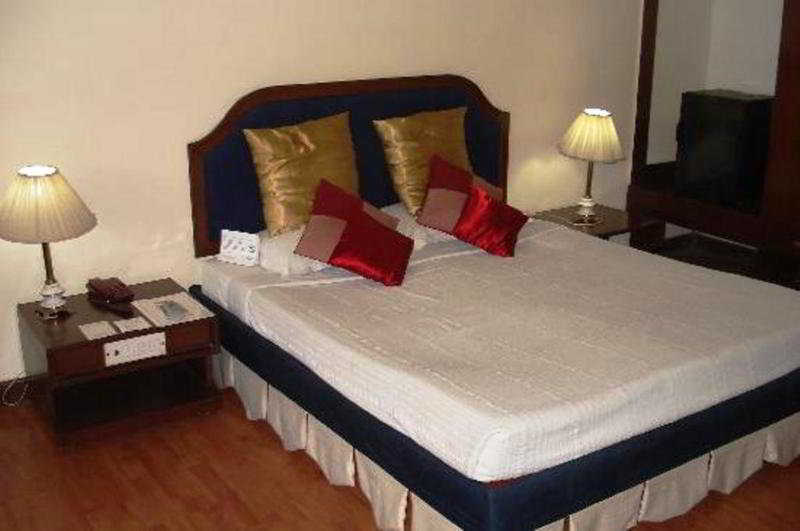 Hotel Usha Bundela 11