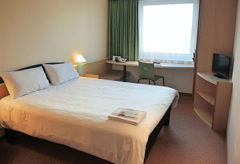 Hotel Ibis Frankfurt City Messe 10
