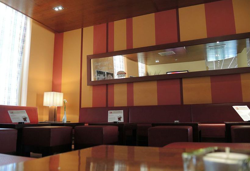 Hotel Ibis Frankfurt City Messe 15
