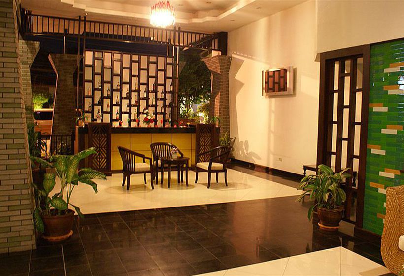 Hotel Royal Orchid Resort 13