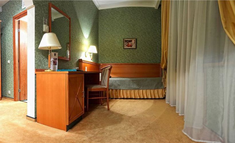 Hotel Suleiman Palace 1