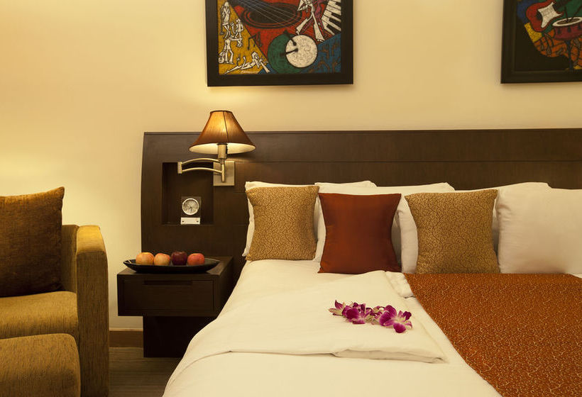 Novotel Hyderabad Convention Centre 4