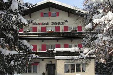 Hotel hostel 2962 3