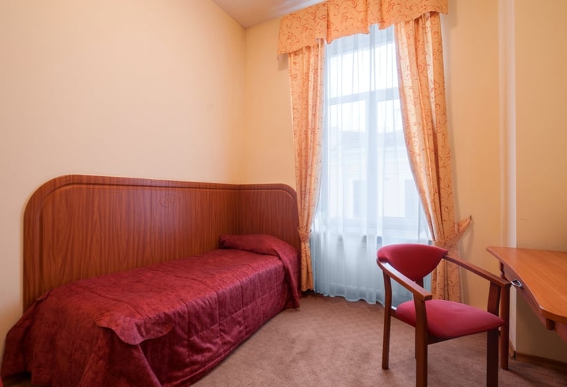 Hotel Comfitel Primavera 5