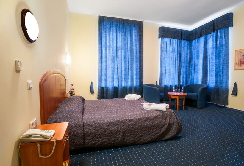 Hotel Comfitel Primavera 9