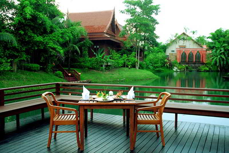 Hotel At Panta Phuket 16