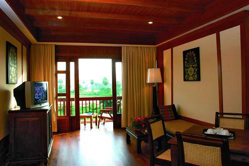 Hotel At Panta Phuket 3