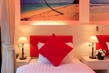 Armoni Patong Beach Hotel by Andacura 13