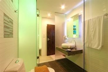 Armoni Patong Beach Hotel by Andacura 19