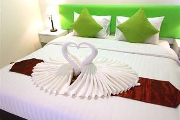 Armoni Patong Beach Hotel by Andacura 2