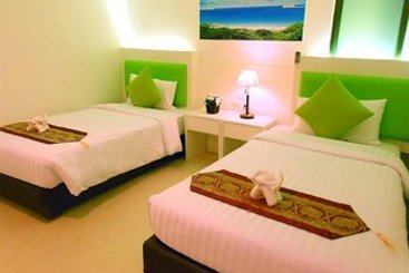 Armoni Patong Beach Hotel by Andacura 4