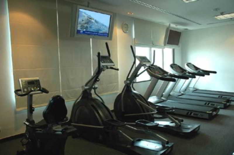 Richmond Stylish Convention Hotel 1