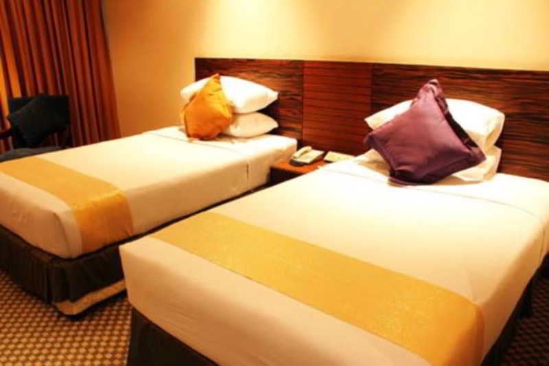 Richmond Stylish Convention Hotel 6