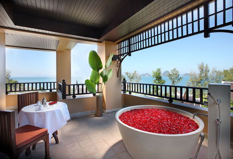 Hotel Amari Vogue Resort 14