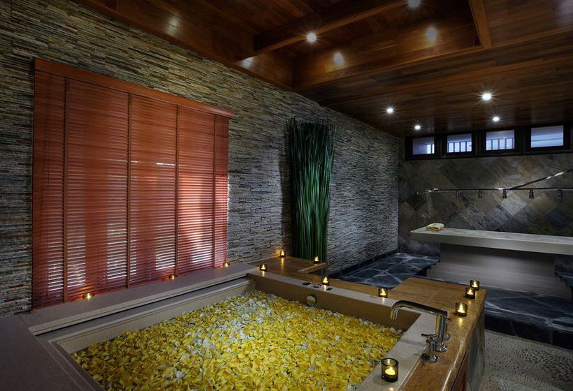 Hotel Amari Vogue Resort 4