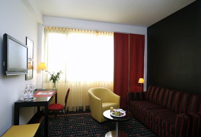 Hotel Holiday Inn München - Leuchtenbergring 10