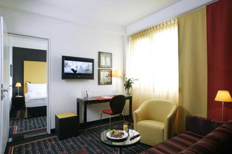 Hotel Holiday Inn München - Leuchtenbergring 18