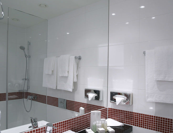 Hotel Holiday Inn München - Leuchtenbergring 20