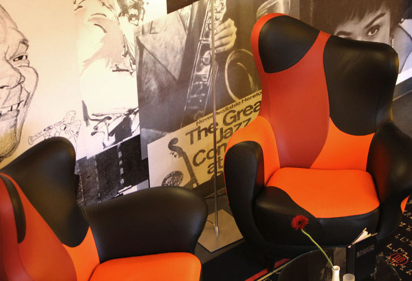 Hotel Holiday Inn München - Leuchtenbergring 4