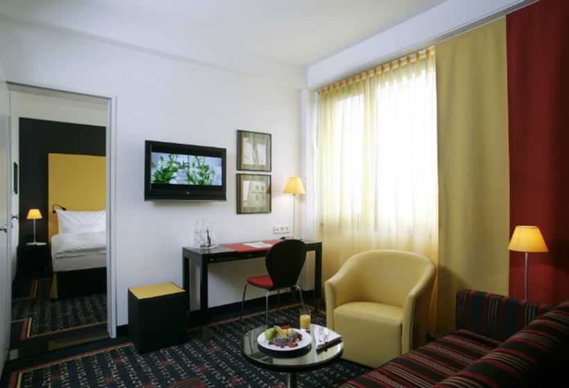 Hotel Holiday Inn München - Leuchtenbergring 9