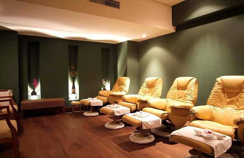 Hotel The Seasons Pattaya 13