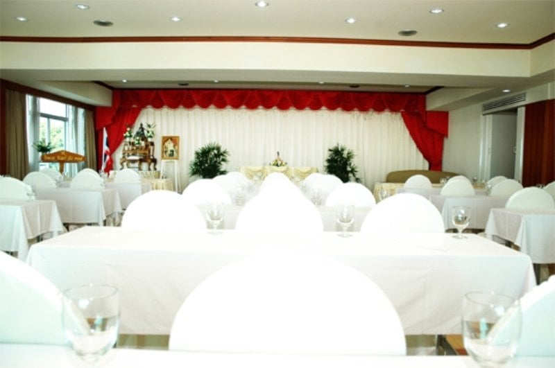 River View Place Hotel 1