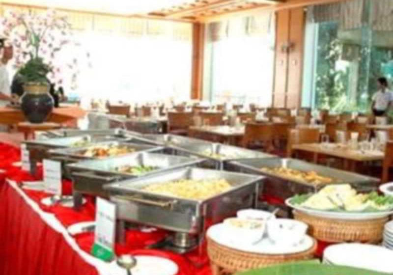 River View Place Hotel 6