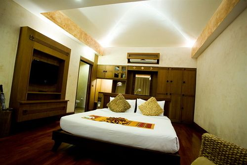 Hotel Montien House 13