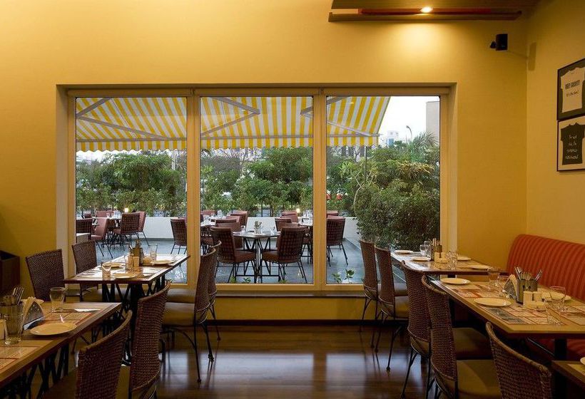 Hotel Lemon Tree Hinjawadi 10