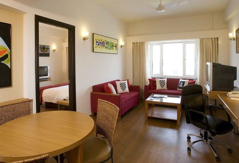 Hotel Lemon Tree Hinjawadi 8