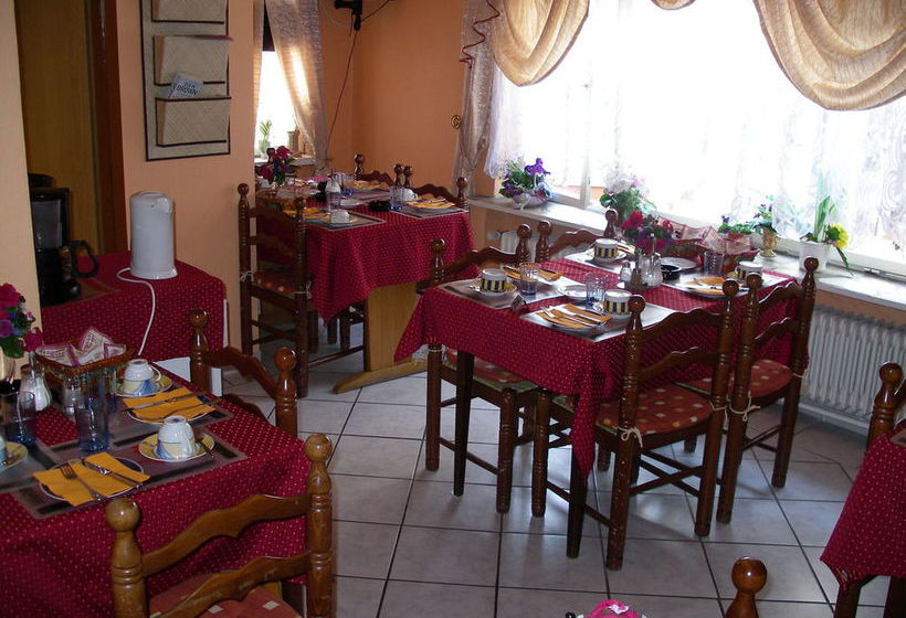 Hotel Garni Djaran 14