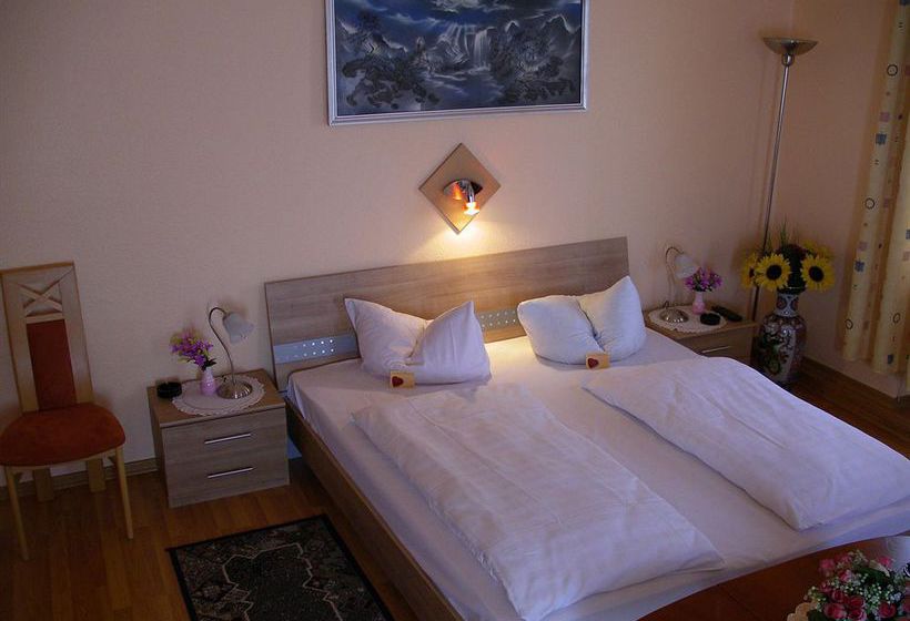 Hotel Garni Djaran 5