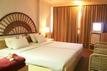 Tipchang Lampang Hotel 3