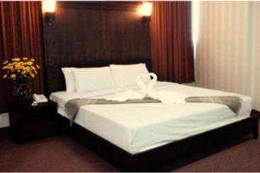 Tipchang Lampang Hotel 8