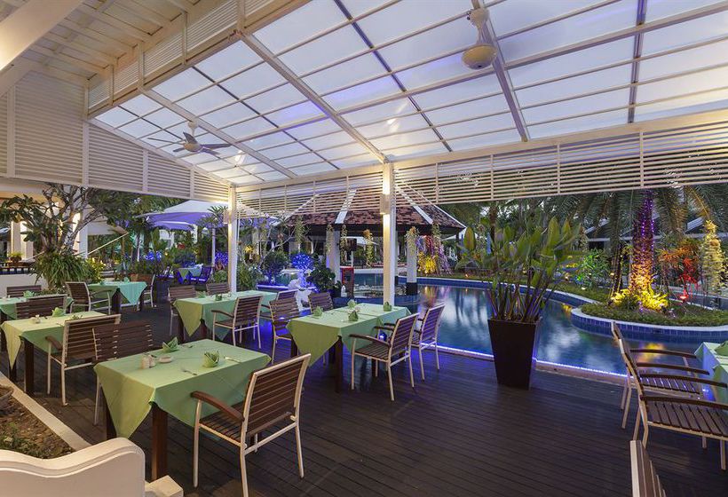 Hotel The Access Resort & Villas 12