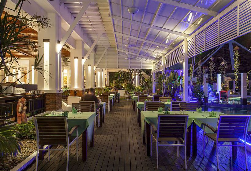 Hotel The Access Resort & Villas 15