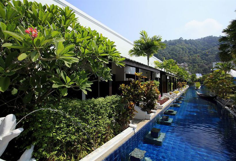 Hotel The Access Resort & Villas 2