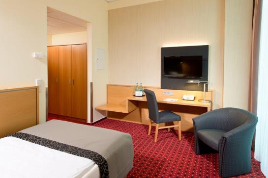 Airporthotel Berlin Adlershof 14