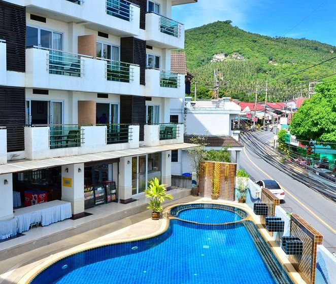 Hotel First Residence 1