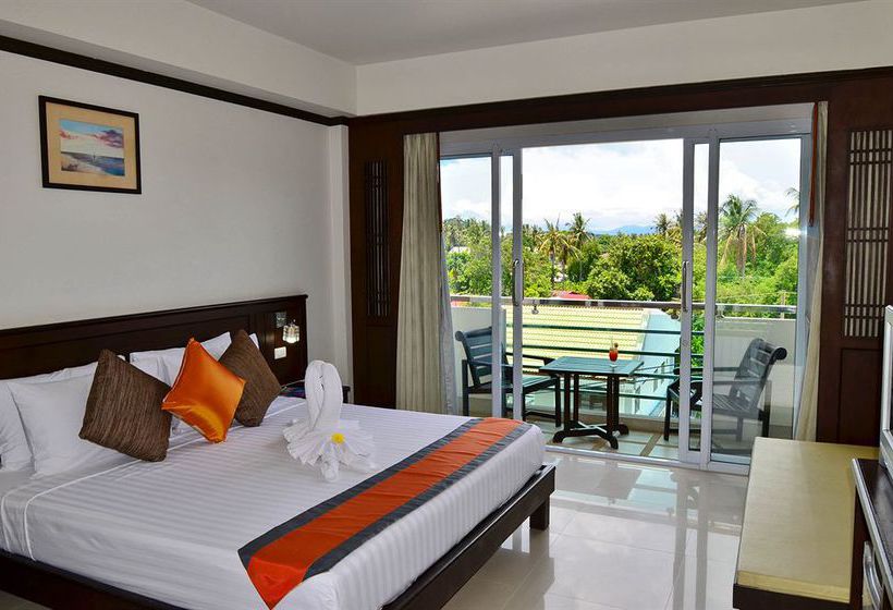 Hotel First Residence 5