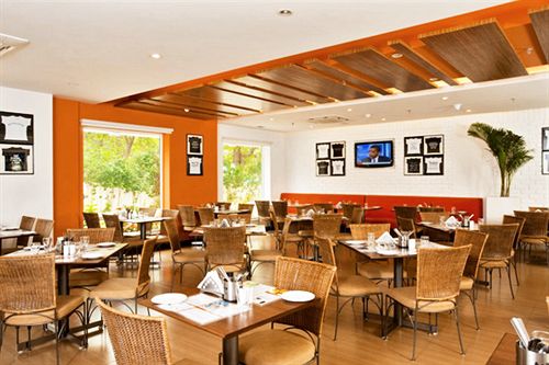 Hotel Lemon Tree Ahmedabad 3