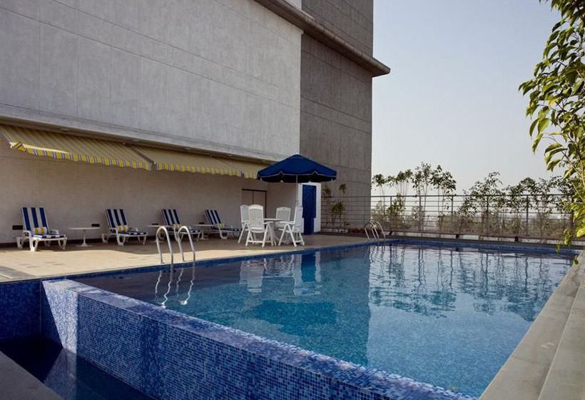 Hotel Lemon Tree East Delhi Mall 1