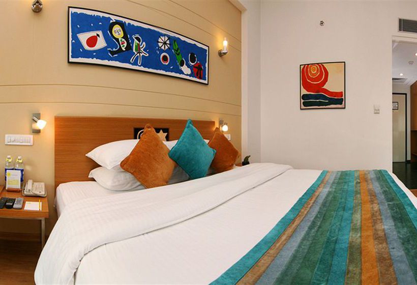 Hotel Lemon Tree East Delhi Mall 8